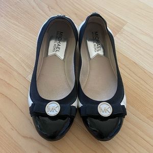 Michael Kors Flats
